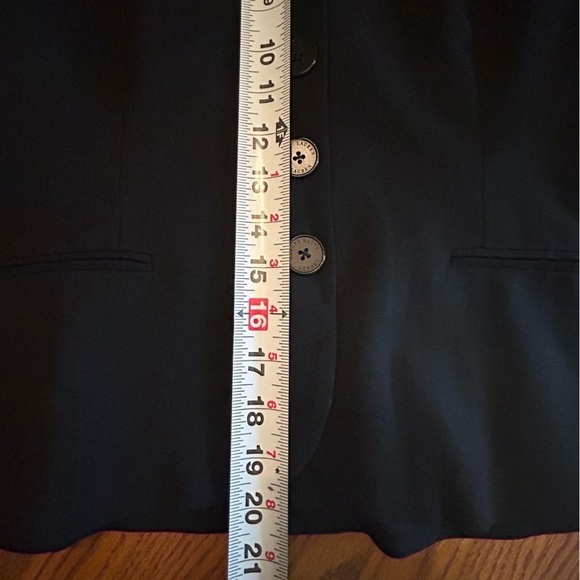 Lauren Ralph Lauren Women’s Blazer Size 8P Black Single Breasted Wool Blend - Picture 6 of 11